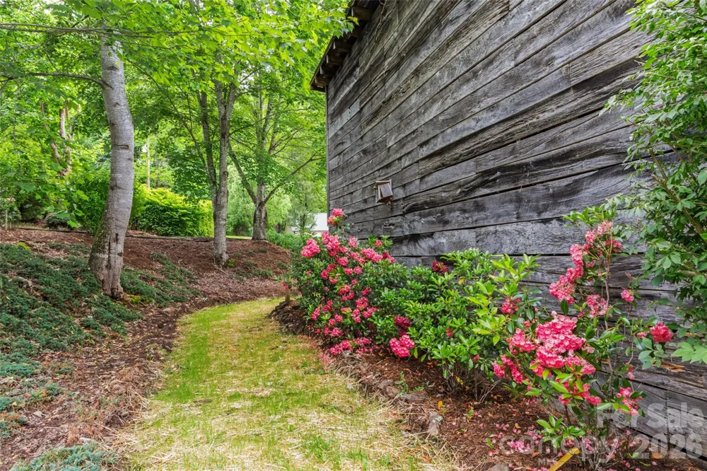 11820 State Highway 197 S Burnsville, NC 28714