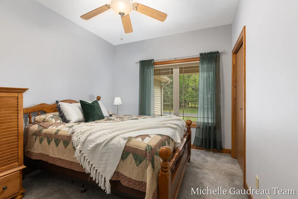 6244 Black Creek Drive Middleville, MI 49333
