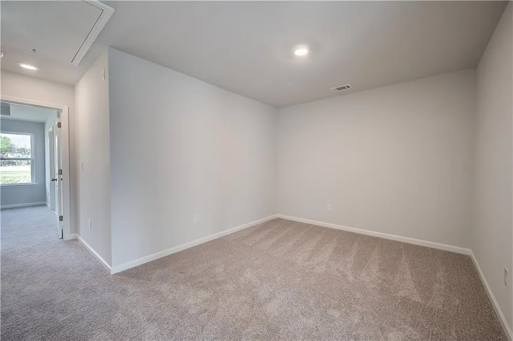 3663 Donovan Circle Loganville, GA 30052