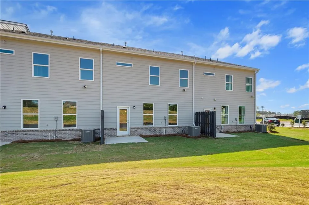 3663 Donovan Circle Loganville, GA 30052