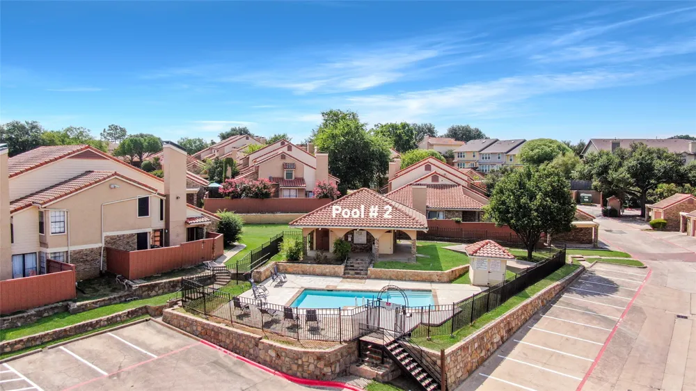 2620 Piedras #3 Irving, TX 75038