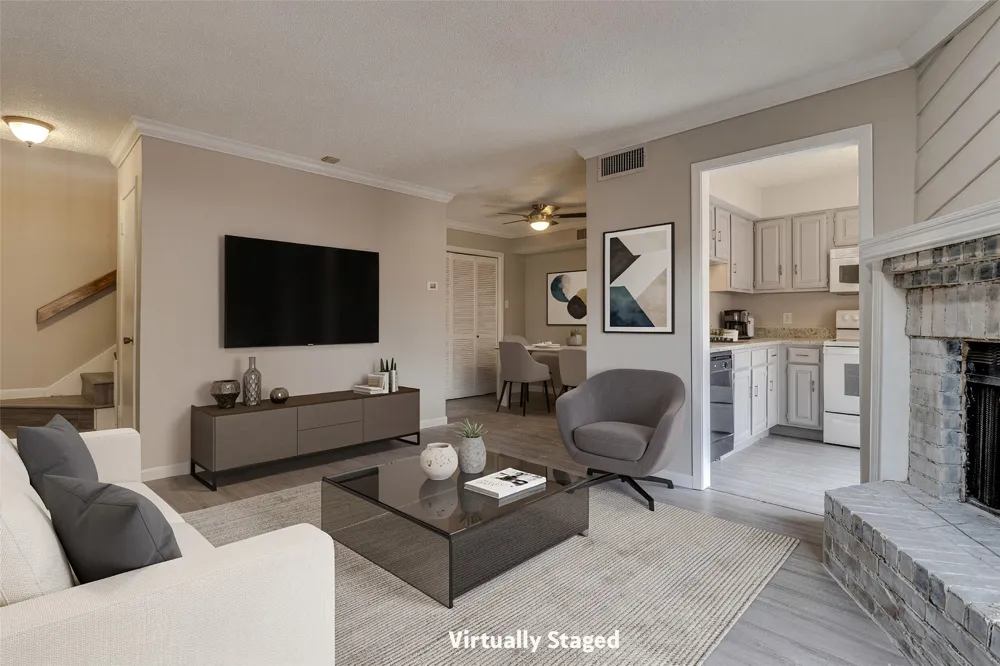 2620 Piedras #3 Irving, TX 75038