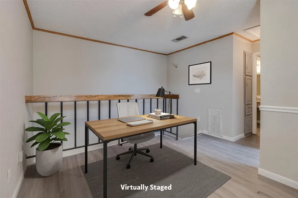 2620 Piedras #3 Irving, TX 75038