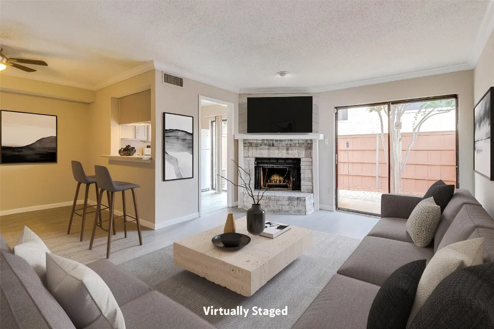 2620 Piedras #3 Irving, TX 75038