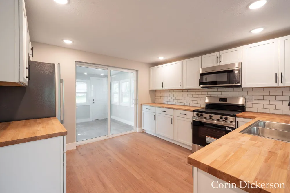 10860 Douglas Avenue Plainwell, MI 49080