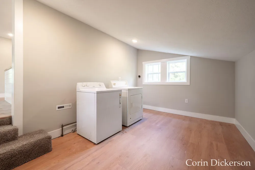 10860 Douglas Avenue Plainwell, MI 49080