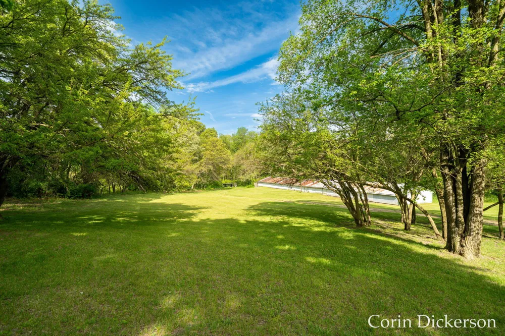 10860 Douglas Avenue Plainwell, MI 49080