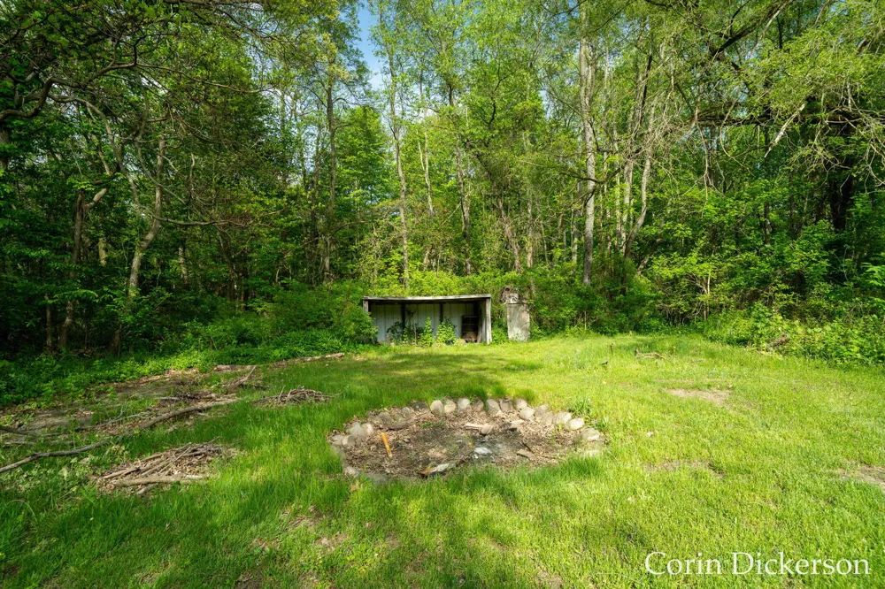 10860 Douglas Avenue Plainwell, MI 49080