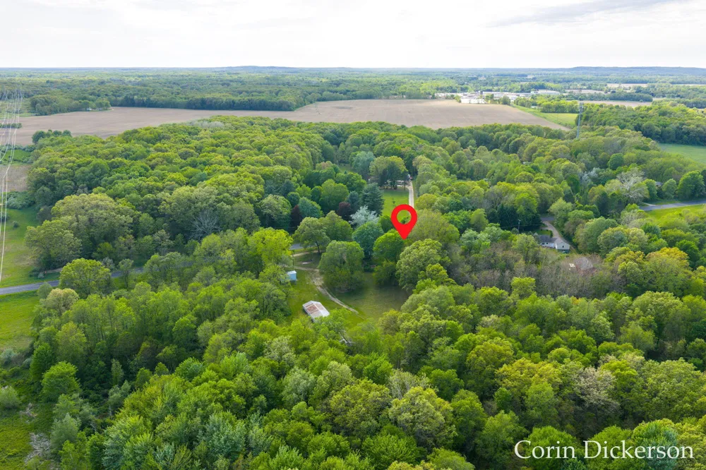 10860 Douglas Avenue Plainwell, MI 49080