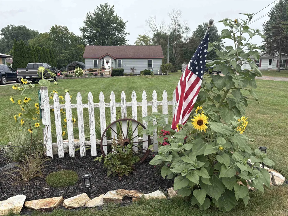 2643 S Center Road James Township, MI 48609