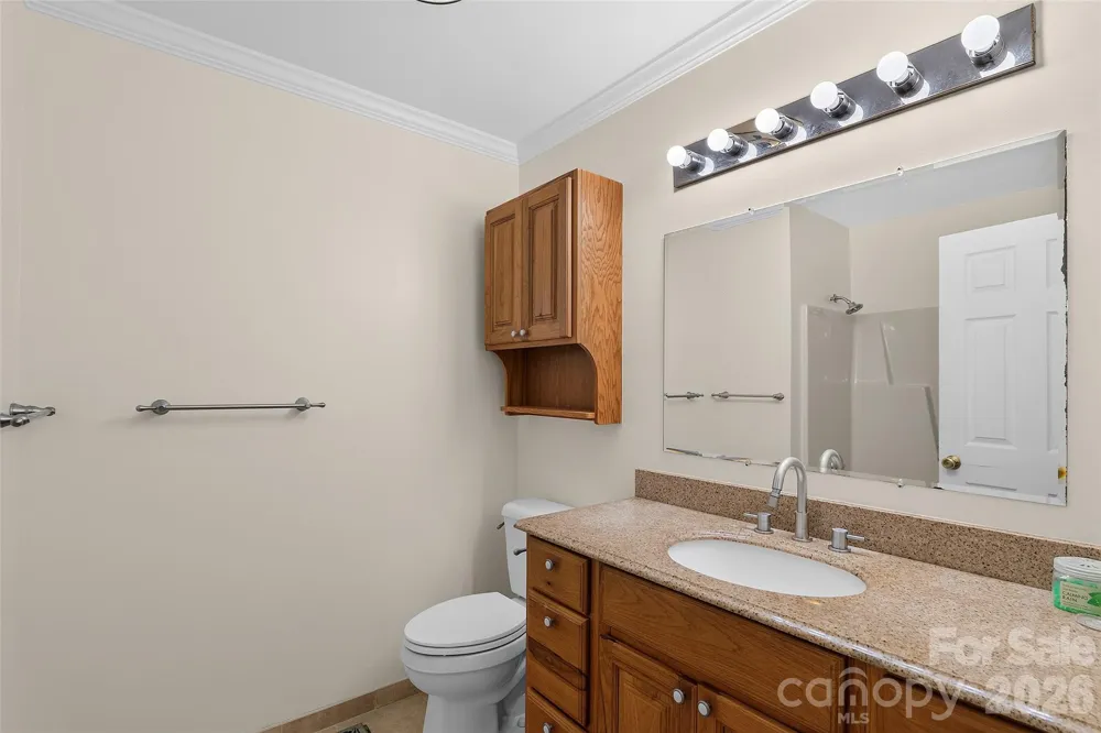 709 Forest Ridge Drive Hendersonville, NC 28791