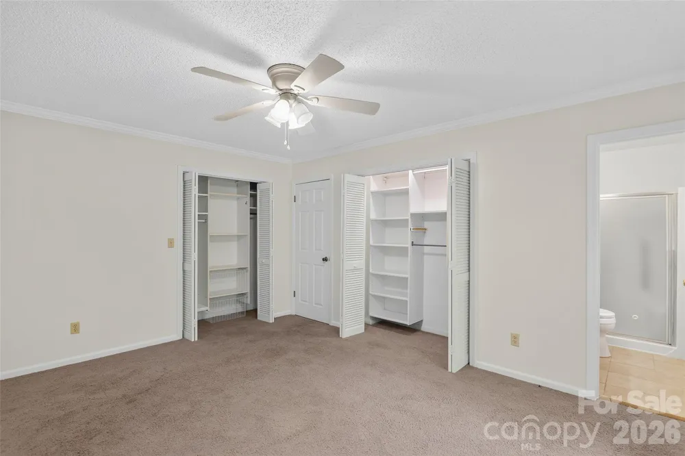 709 Forest Ridge Drive Hendersonville, NC 28791