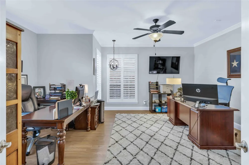 2217 Landoine Lane Lewisville, TX 75056