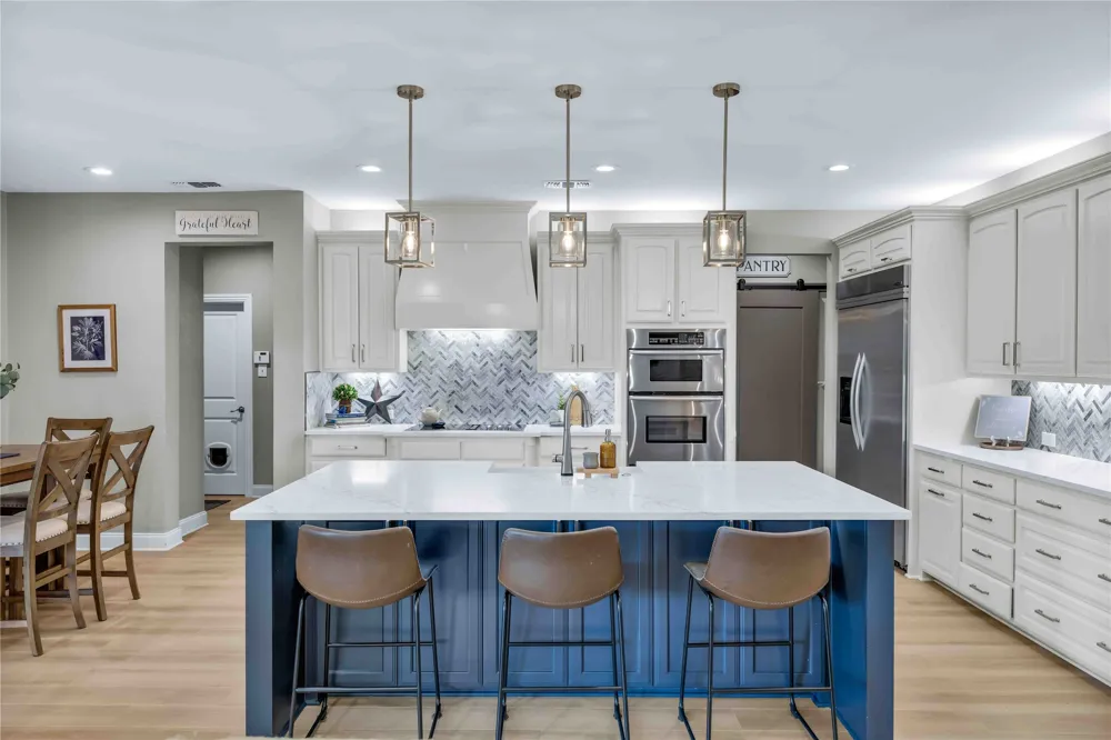 2217 Landoine Lane Lewisville, TX 75056