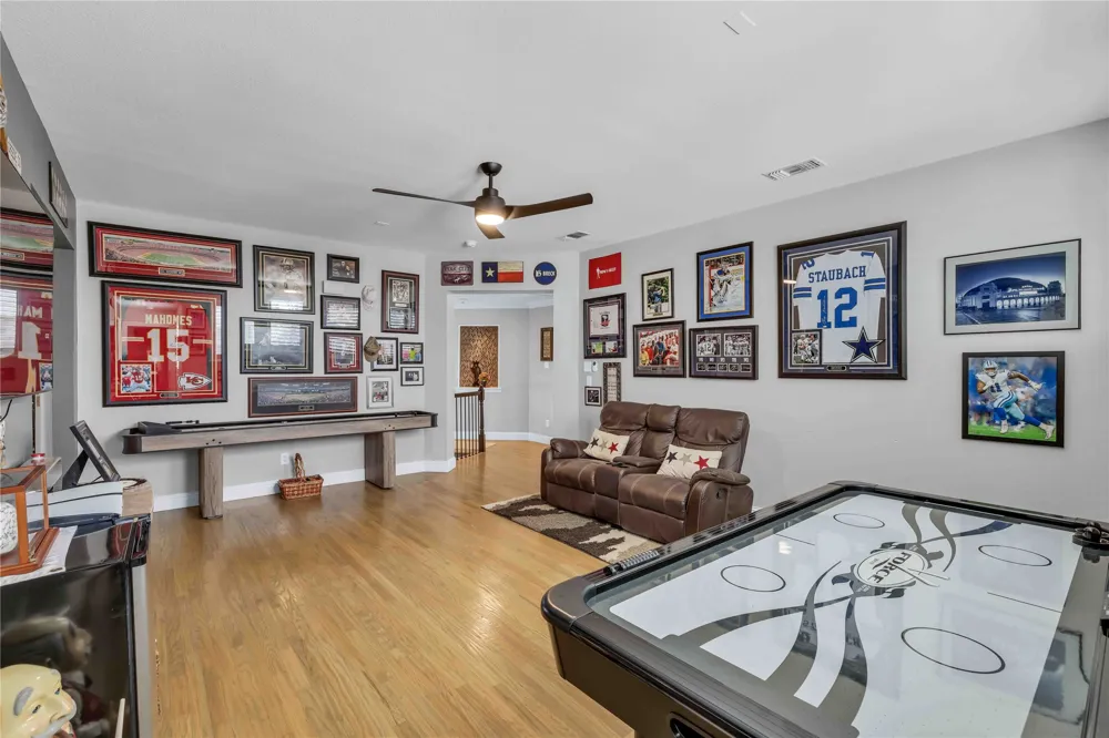 2217 Landoine Lane Lewisville, TX 75056