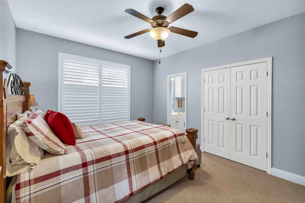 2217 Landoine Lane Lewisville, TX 75056
