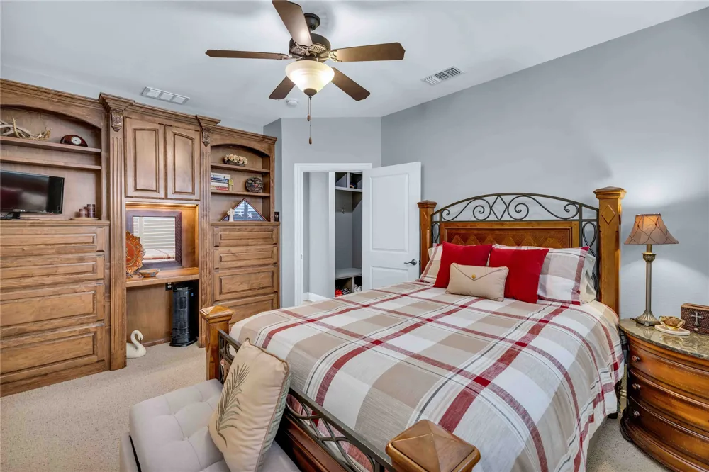 2217 Landoine Lane Lewisville, TX 75056