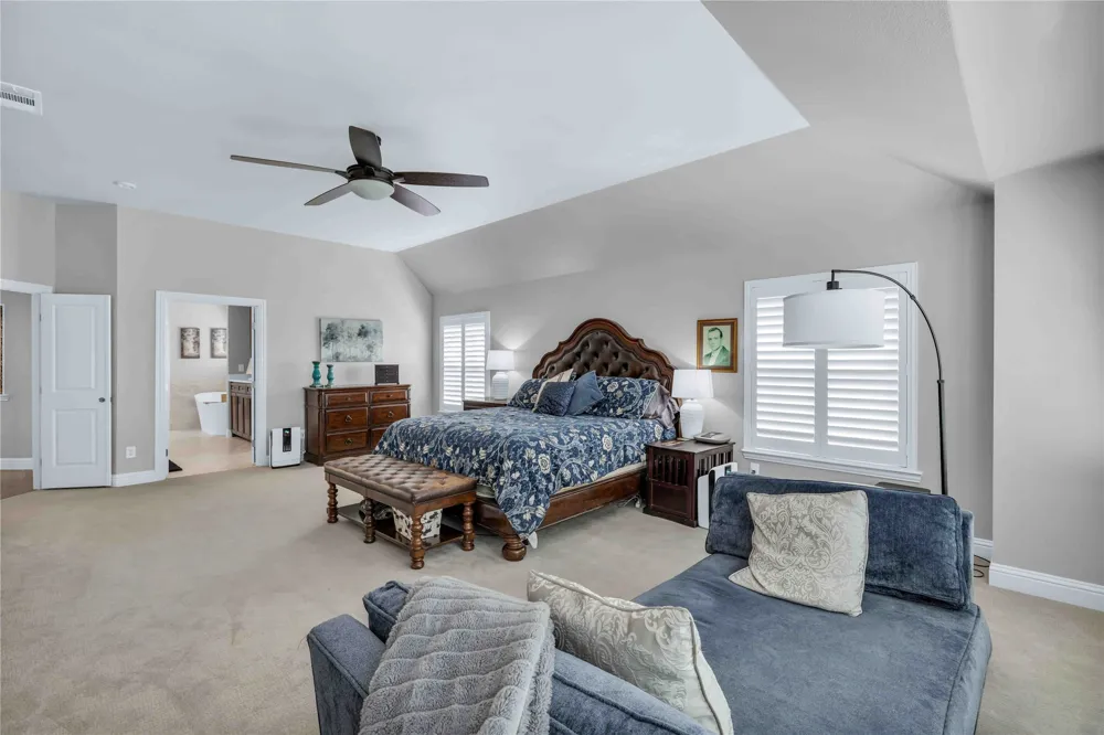 2217 Landoine Lane Lewisville, TX 75056