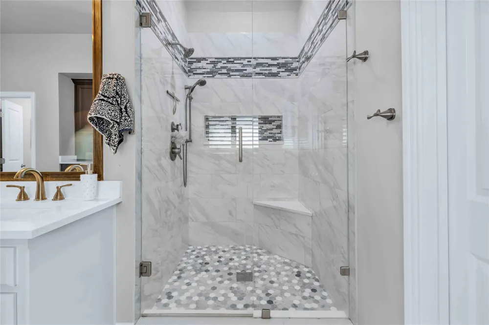 2217 Landoine Lane Lewisville, TX 75056