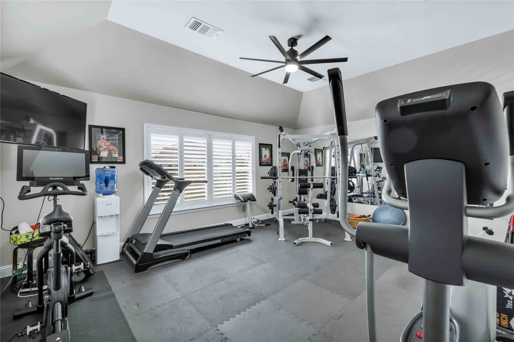 2217 Landoine Lane Lewisville, TX 75056