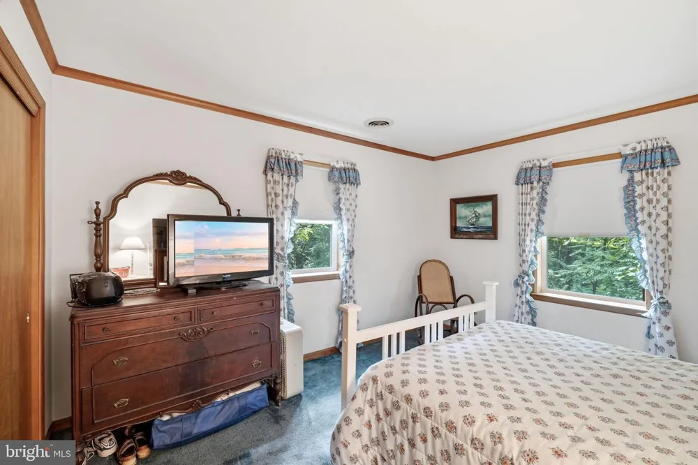 32745 HUNT LANE Galena, MD 21637