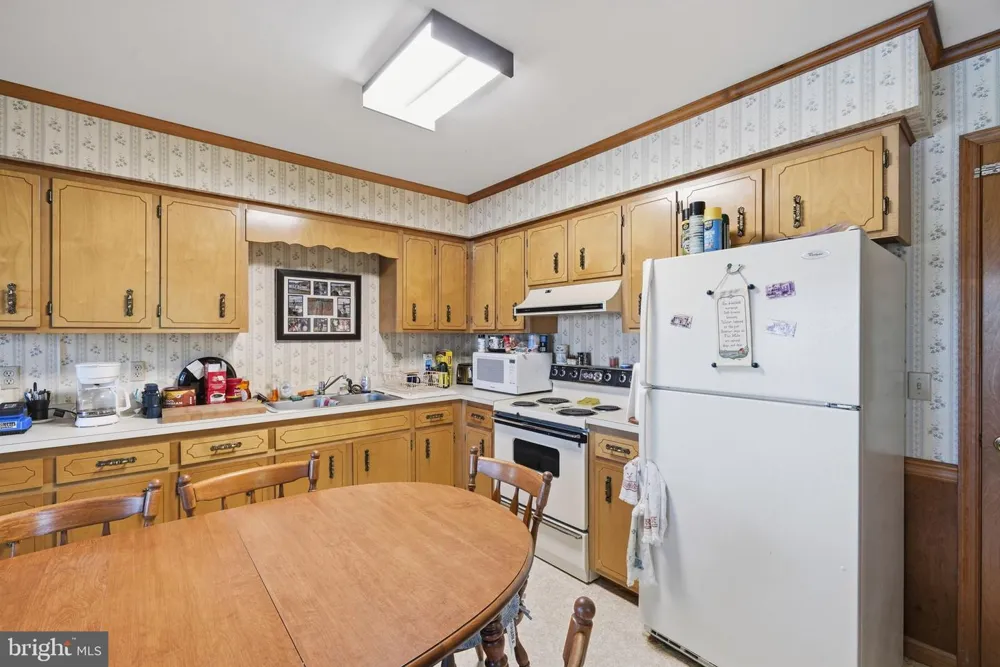 32745 HUNT LANE Galena, MD 21637