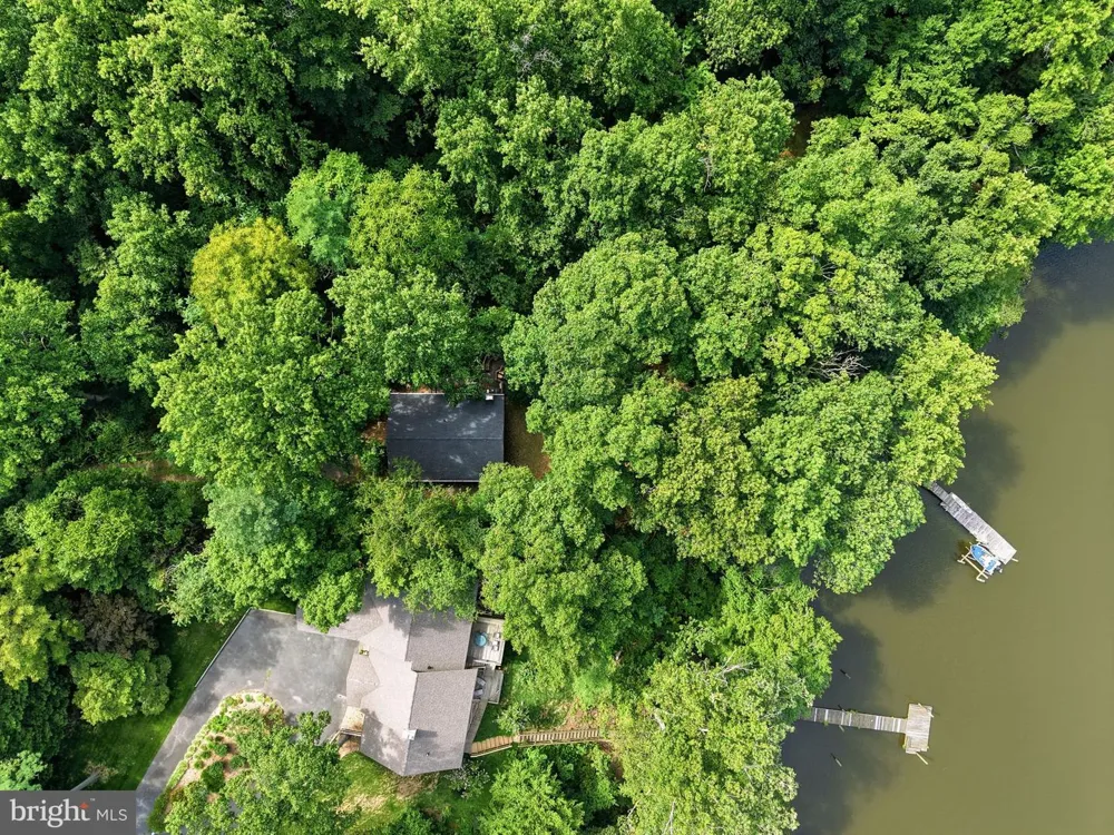 32745 HUNT LANE Galena, MD 21637