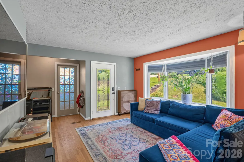 17 Azalea Road Arden, NC 28704
