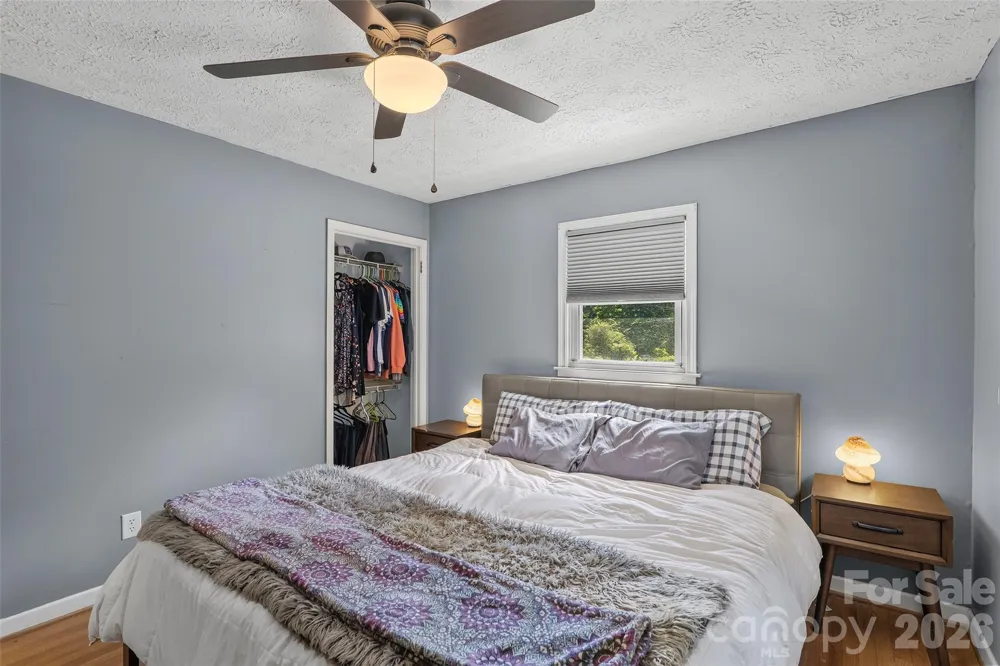 17 Azalea Road Arden, NC 28704