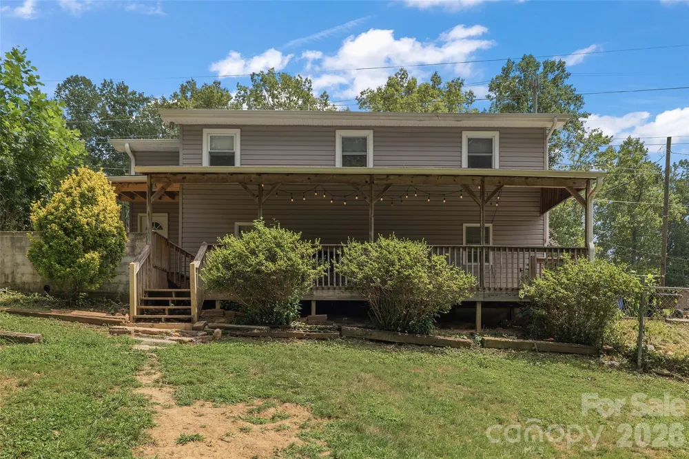 17 Azalea Road Arden, NC 28704