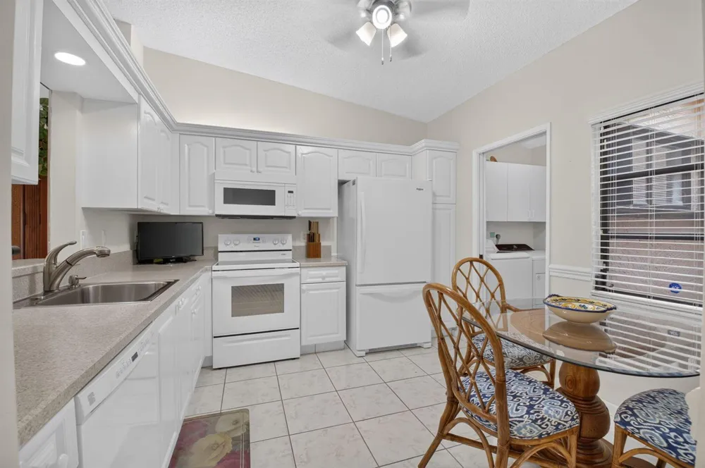 8427 Parkgate Road #C Boca Raton, FL 33496