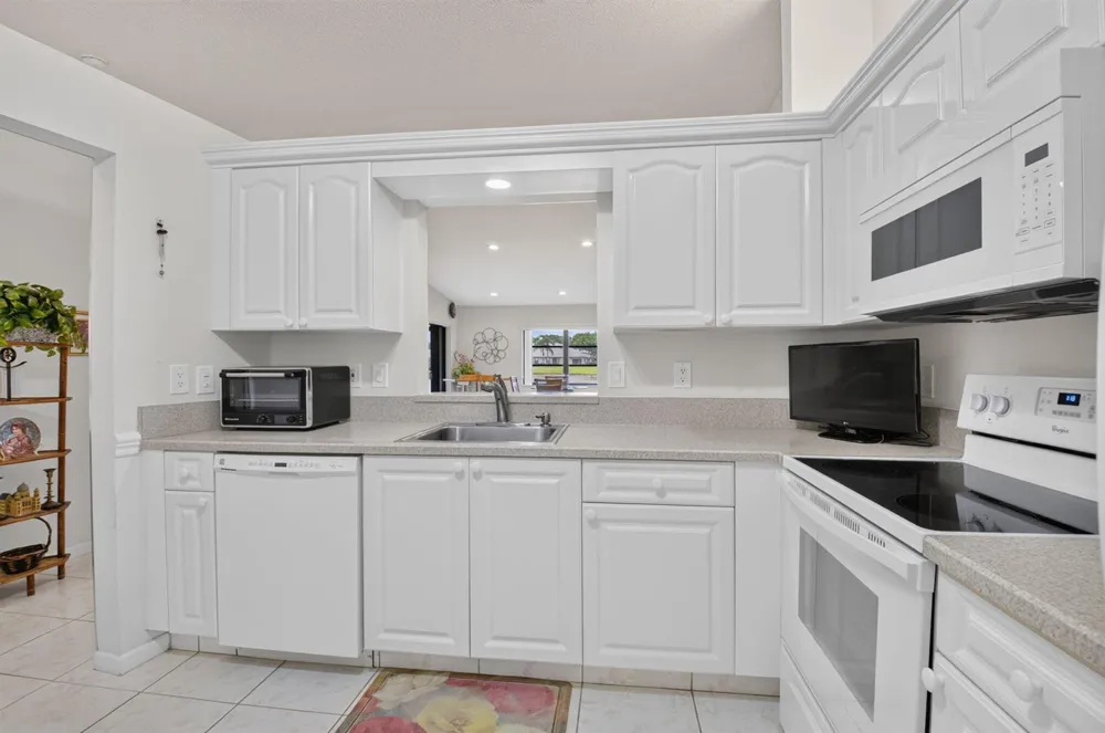 8427 Parkgate Road #C Boca Raton, FL 33496