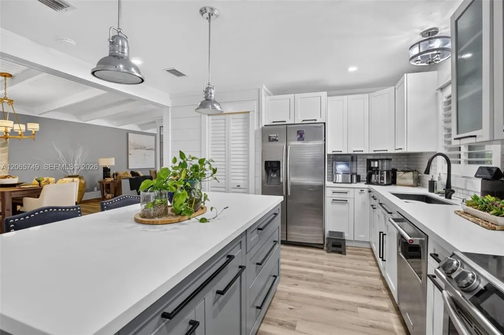 958 Mockingbird Ln #515 Plantation, FL 33324