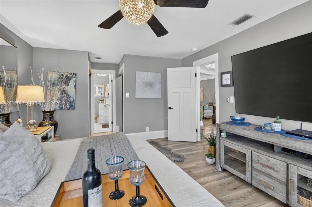 958 Mockingbird Ln #515 Plantation, FL 33324