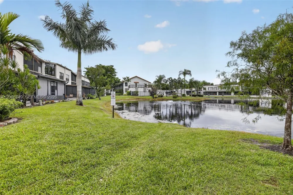 958 Mockingbird Ln #515 Plantation, FL 33324