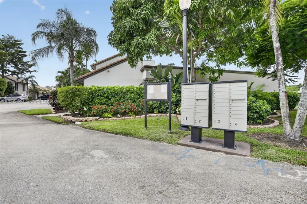 958 Mockingbird Ln #515 Plantation, FL 33324
