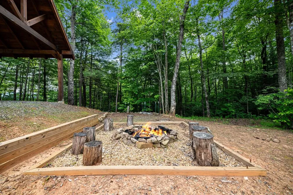 370 High Ridge Road Epworth, GA 30541