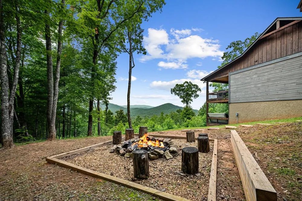 370 High Ridge Road Epworth, GA 30541
