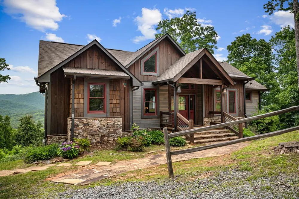 370 High Ridge Road Epworth, GA 30541