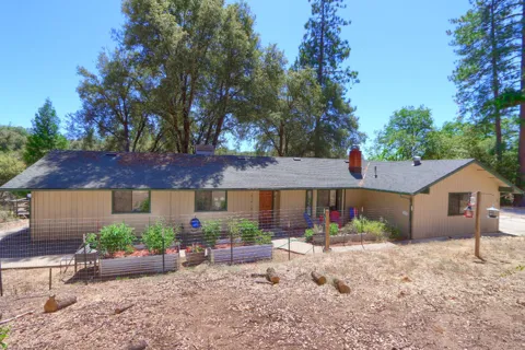 4965 Moss Creek Lane
