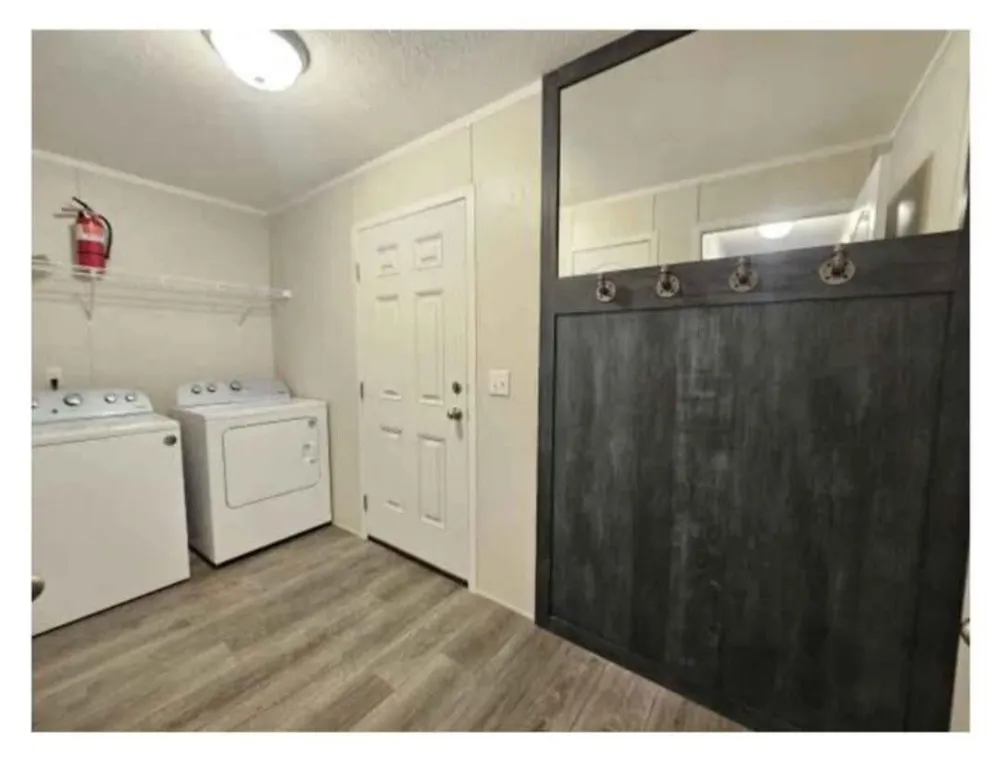 46000 Geddes Road #208 Canton, MI 48188
