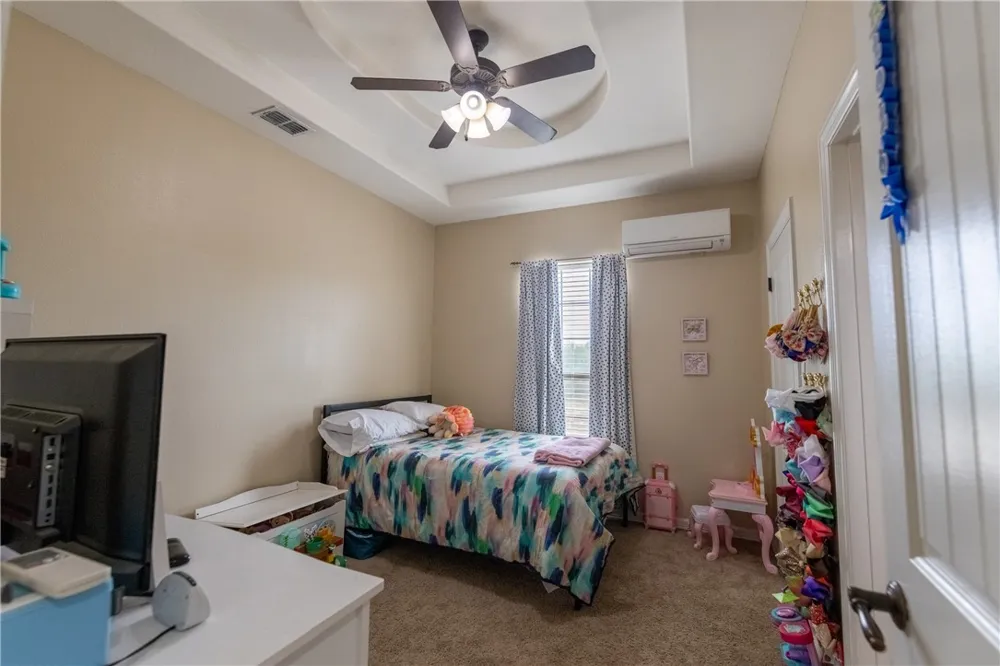 146 Lakeview Trace Three Rivers, TX 78071