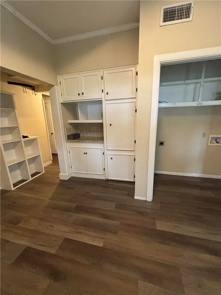 900 E 2nd Street Alice, TX 78332