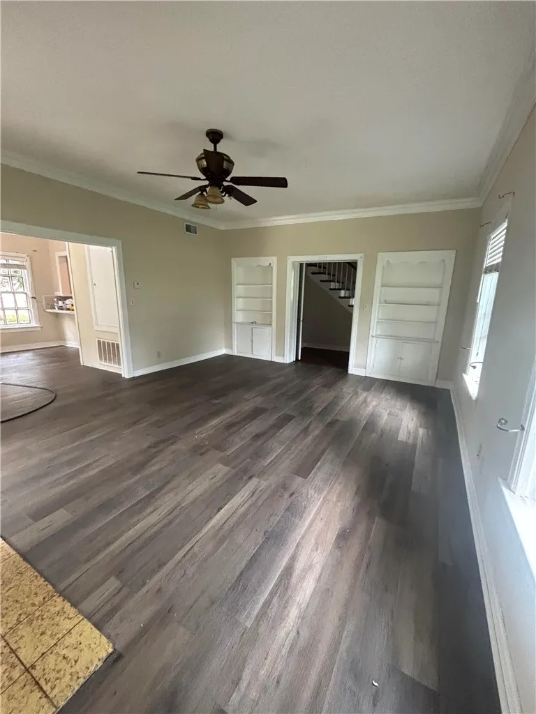 900 E 2nd Street Alice, TX 78332
