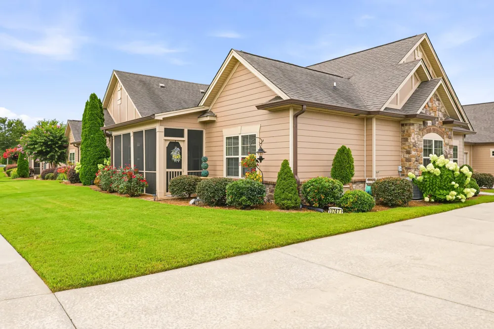 1747 Sedgefield Drive Ooltewah, TN 37363