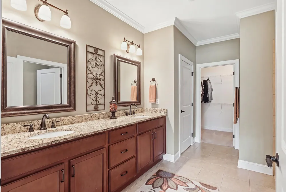 1747 Sedgefield Drive Ooltewah, TN 37363