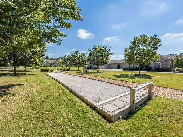 1747 Sedgefield Drive Ooltewah, TN 37363