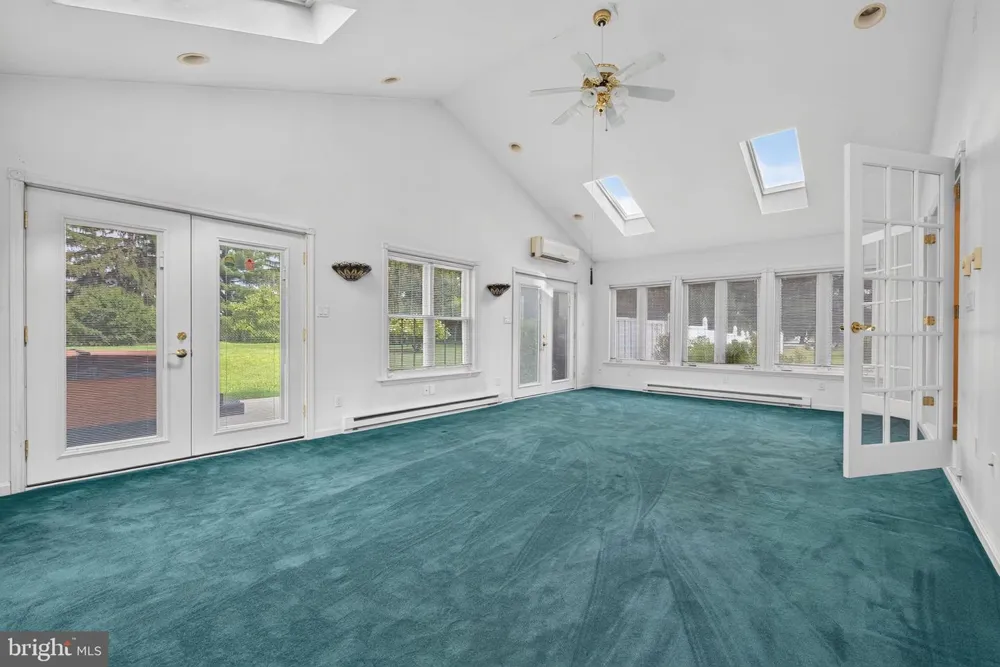 3580 BOARD ROAD York, PA 17406
