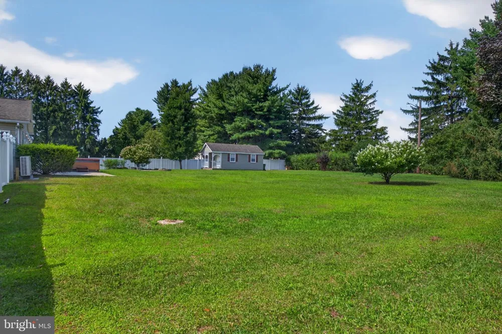 3580 BOARD ROAD York, PA 17406