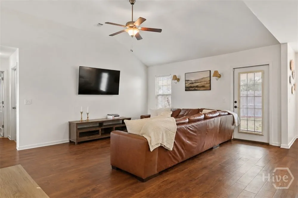 43 Farrington Circle Guyton, GA 31312
